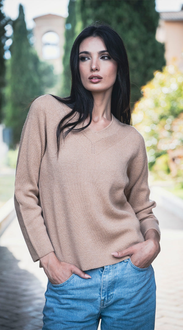 Women's V-neck English rib babà 70% wool and 30% cashmere