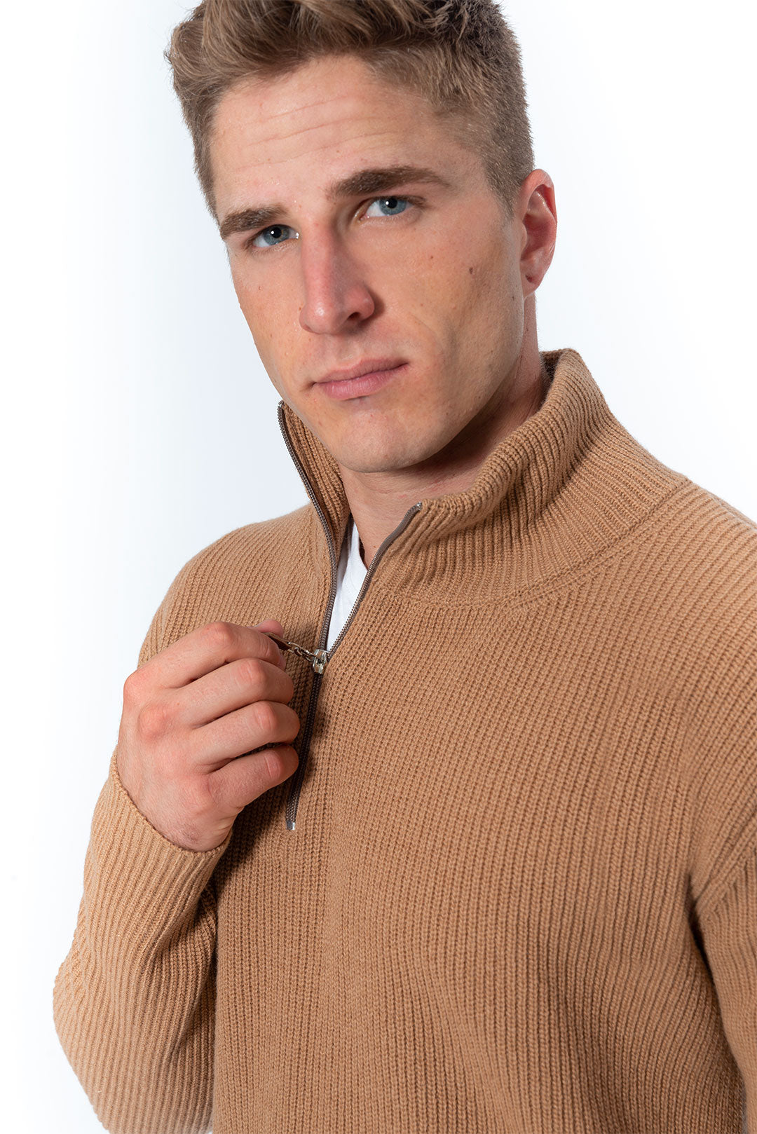 Merino Wool Sweatshirt with Short Zip Sand